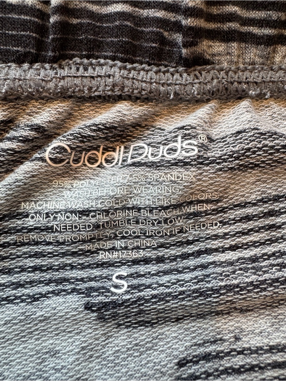 Calvin Klein White Performance Pullover & Cuddl Duds Lounge Set - Picture 7 of 7